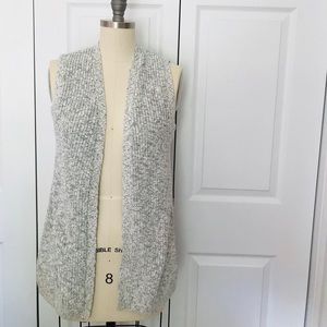 Gap vest